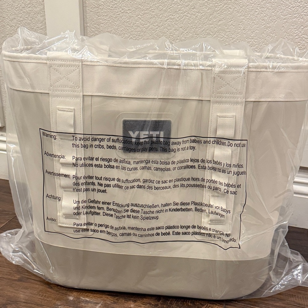 YETI Camino Carryall Tote Bag 35 Cape Taupe